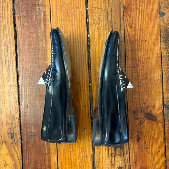 GH Bass Whitney weejuns black and white leather penny loafers womens - Picture 4 of 5